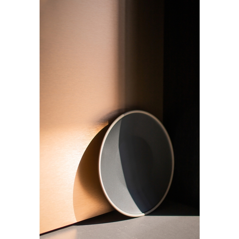 Minimal talíř mělký pr. 28 cm
