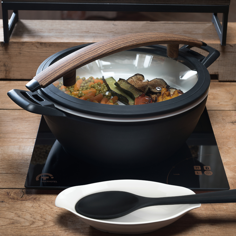 Chafing Artisan kulatý s dřevěnou rukojeti, 449x330x209 mm, 4,5 l
